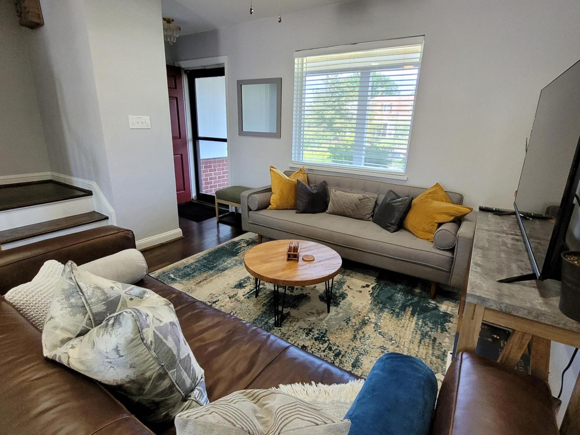 Capitol Hill Adj Home With Parking And Easy Access To Downtown ワシントン エクステリア 写真
